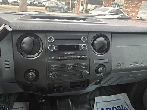 Used 2015 Ford F250 XL w/ Power Equipment Group image 37