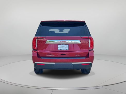 Used 2023 GMC Yukon XL SLT w/ SLT Premium Package AWD/4WD image 4
