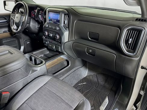 Used 2019 Chevrolet Silverado 1500 LT Trail Boss image 28