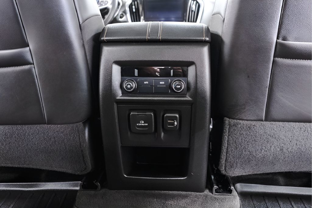 Used 2020 Chevrolet Traverse RS w/ LPO, 'HIT The Road' Package AWD/4WD image 36