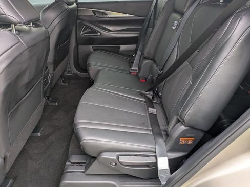 Certified 2026 INFINITI QX60 Luxe w/ Cargo Package AWD/4WD image 30