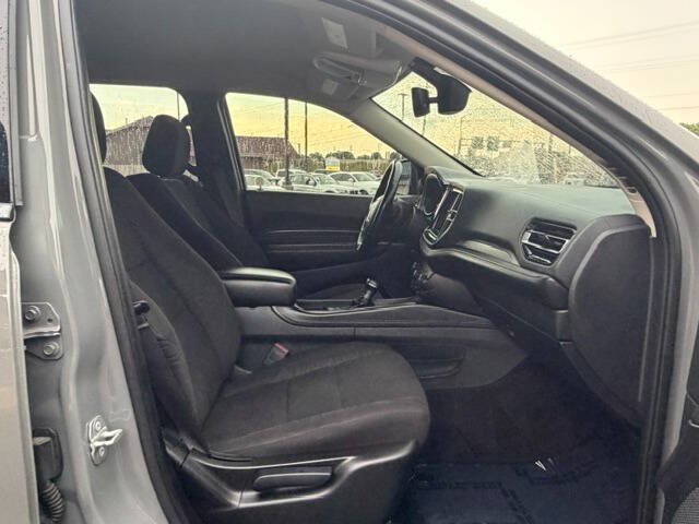Used 2022 Dodge Durango SXT AWD/4WD image 15