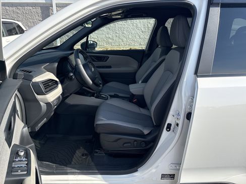 Certified 2025 Subaru Forester Premium image 22