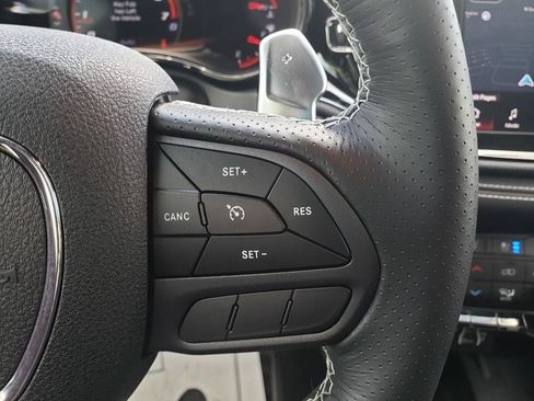 Used 2023 Dodge Durango SRT AWD/4WD image 15