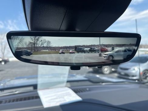 Used 2026 Chevrolet Silverado 2500 LTZ w/ LTZ Convenience Package image 27