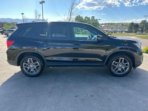 Used 2023 Honda Passport EX-L image 9