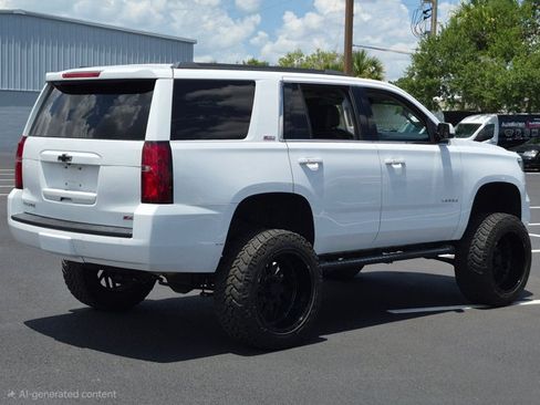 Used 2020 Chevrolet Tahoe LT w/ Luxury Package AWD/4WD image 5