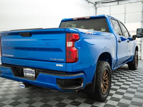 Used 2022 Chevrolet Silverado 1500 Custom AWD/4WD image 5