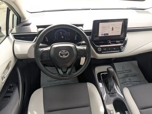 Certified 2026 Toyota Corolla LE FWD image 28