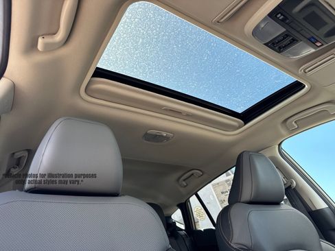 New 2026 Subaru Crosstrek 2.5i Limited AWD/4WD image 10
