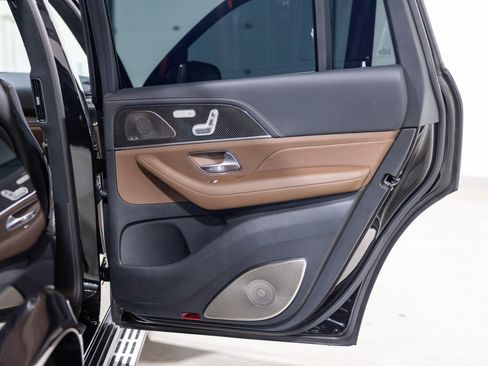 Used 2026 Mercedes-Benz GLS 63 AMG 4MATIC image 27