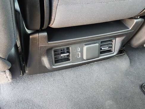 Used 2024 Chevrolet Silverado 1500 LT AWD/4WD image 29