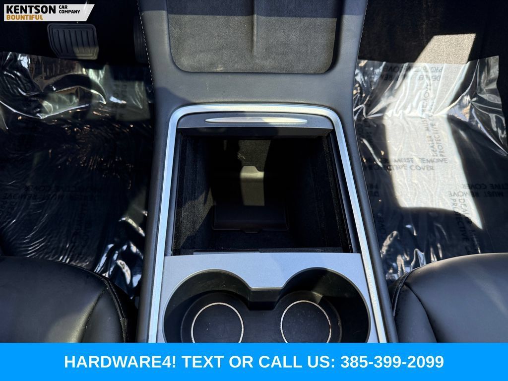 Used 2023 Tesla Model Y Long Range AWD/4WD image 18