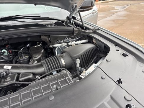 New 2025 Jeep Grand Cherokee L Altitude RWD image 52