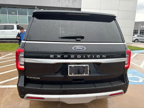 Certified 2023 Ford Expedition Platinum AWD/4WD image 37