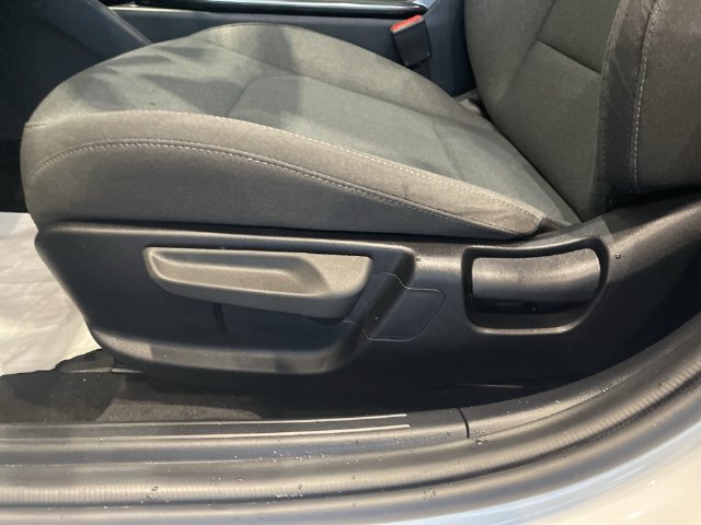 Used 2025 Kia K4 FWD image 16