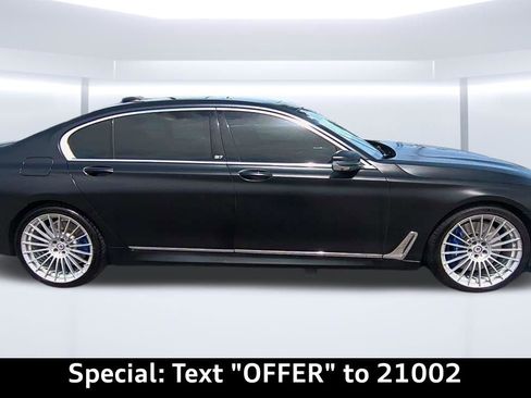 Used 2018 BMW 750i xDrive AWD/4WD image 37