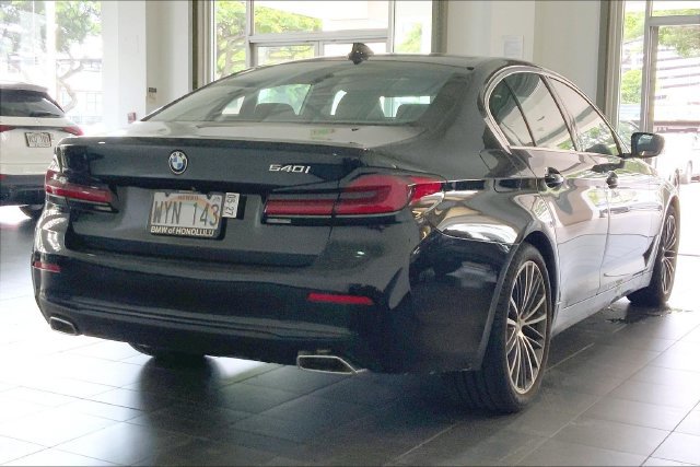 Used 2023 BMW 540i w/ Executive Package RWD image 6