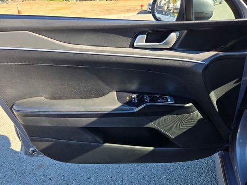 Used 2021 Kia K5 LXS image 19