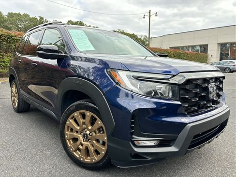 Certified 2022 Honda Passport Elite image 3