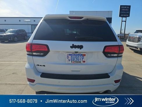 Used 2019 Jeep Grand Cherokee Altitude image 6