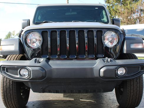 Used 2021 Jeep Wrangler Unlimited Sport image 2