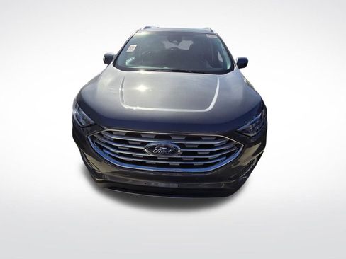Certified 2022 Ford Edge SEL w/ Convenience Package image 4