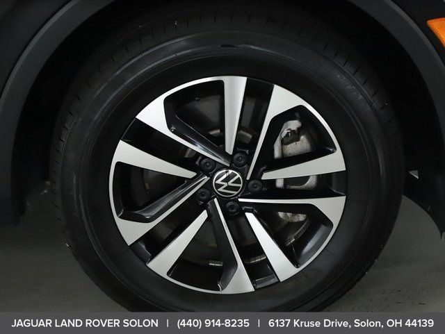 Used 2024 Volkswagen Tiguan S AWD/4WD image 41
