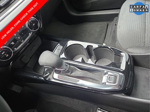 Used 2025 Chevrolet Trax LT w/ LT Convenience Package image 25