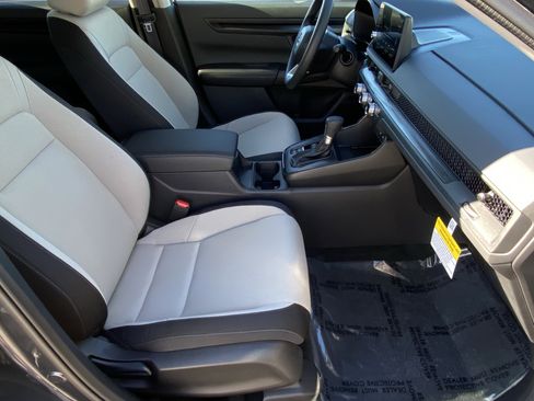 Used 2026 Honda CR-V EX image 10