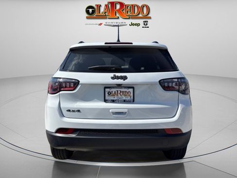 New 2026 Jeep Compass Latitude image 6
