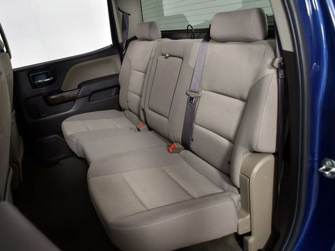 Used 2018 Chevrolet Silverado 1500 LT w/ All Star Edition image 19