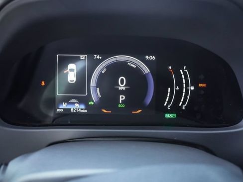 Certified 2025 Lexus UX 300h FWD w/ Accessory Package (Z2) image 13