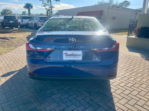 Used 2026 Toyota Camry LE image 4