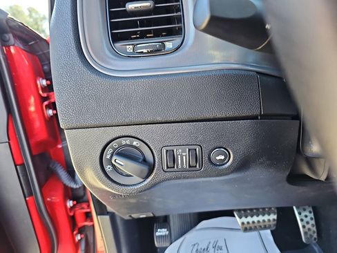 Used 2023 Dodge Charger R/T w/ Blacktop Package image 29