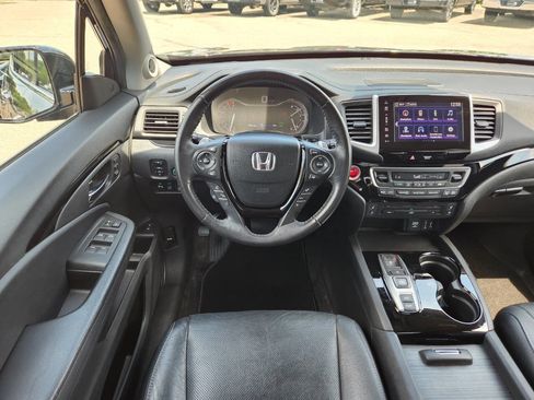 Used 2017 Honda Pilot Elite image 16