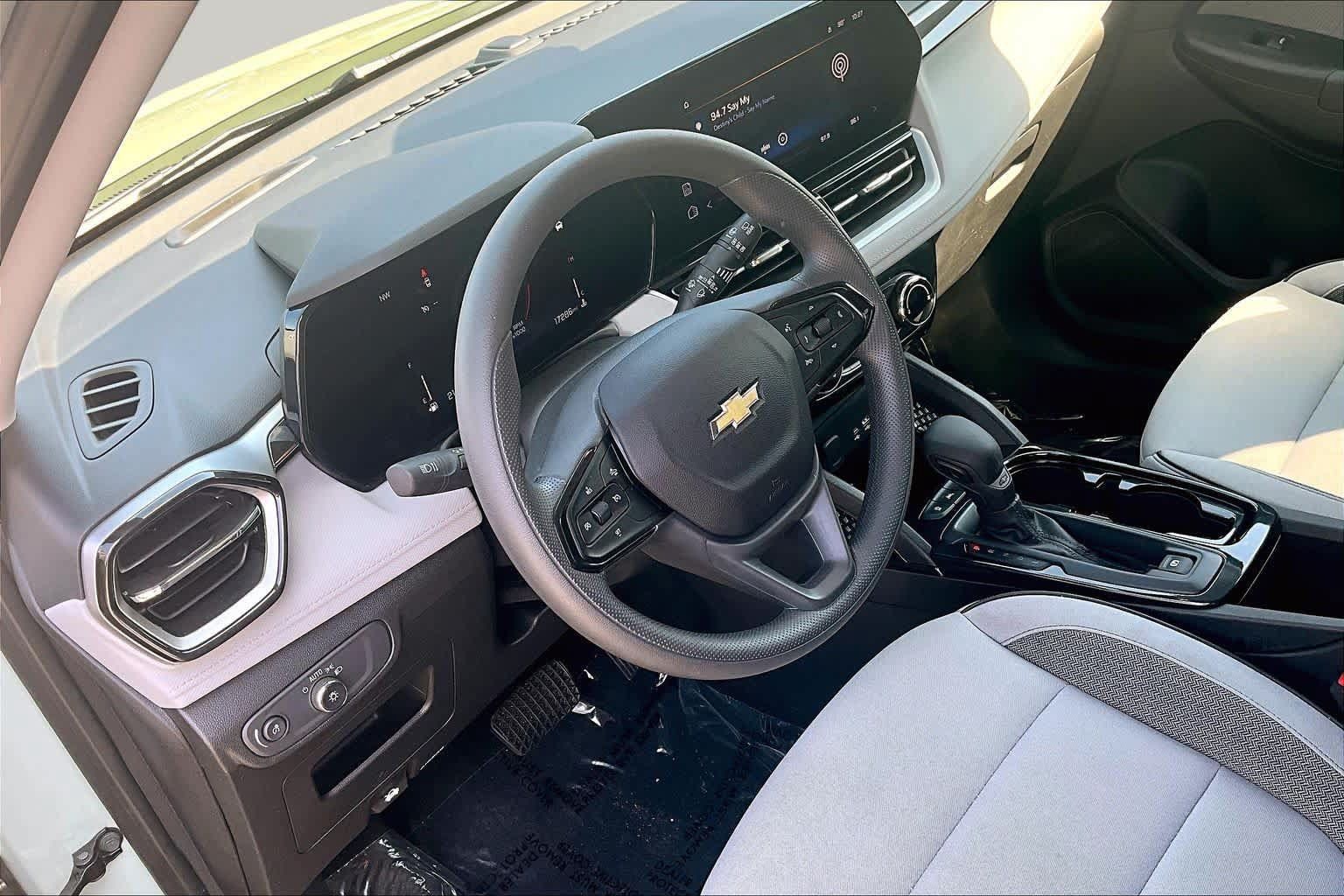 Used 2026 Chevrolet TrailBlazer LT FWD image 18