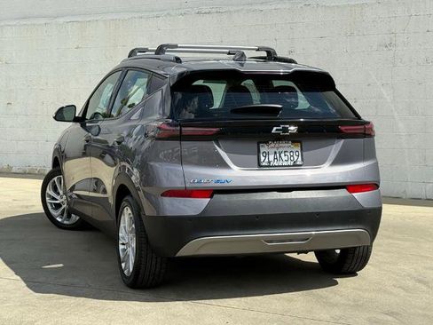 Used 2023 Chevrolet Bolt EUV LT w/ Driver Confidence Package image 5