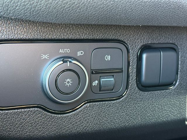 New 2026 Mercedes-Benz Sprinter 2500 image 17