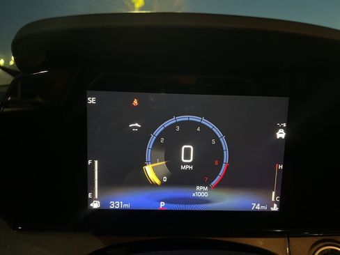 New 2026 Chevrolet Trax ACTIV w/ Sunroof Package image 11