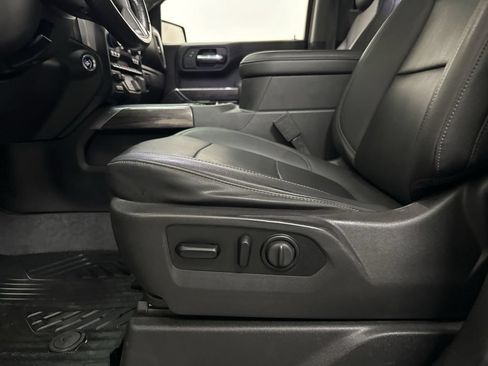 Used 2021 Chevrolet Silverado 1500 LTZ AWD/4WD image 36