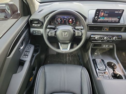 Certified 2025 Honda Pilot Elite image 22