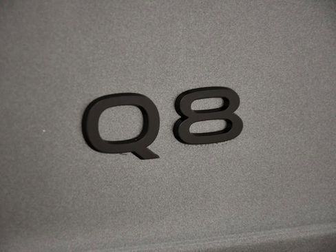 New 2026 Audi Q8 Premium Plus image 9