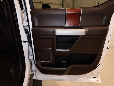 Certified 2017 Ford F350 King Ranch w/ King Ranch Ultimate Package AWD/4WD image 19