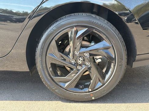 New 2026 Hyundai Elantra Sport image 18