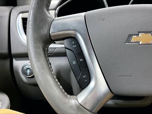 Used 2016 Chevrolet Traverse LT FWD image 23