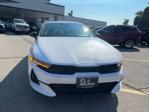 Used 2023 Kia K5 GT-Line w/ GT-Line Premium Package FWD image 3
