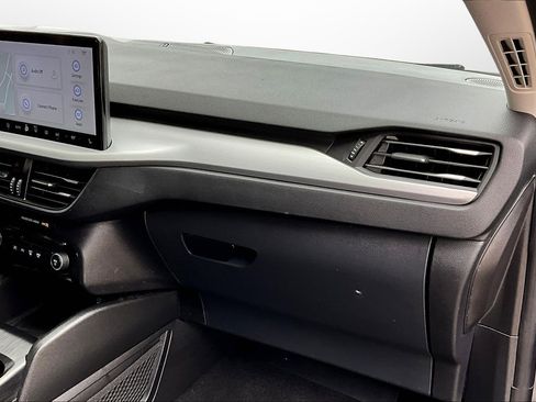 Used 2023 Ford Escape SE w/ PHEV Premium Package image 21