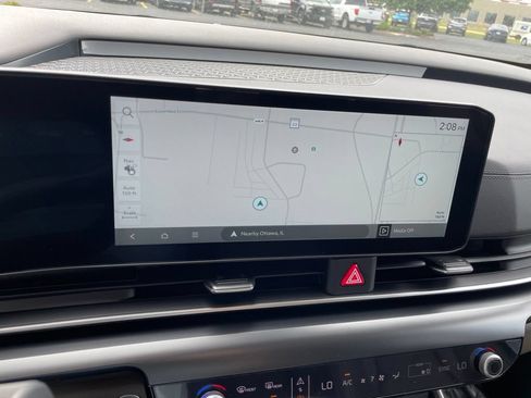 New 2027 Kia Carnival FWD image 20