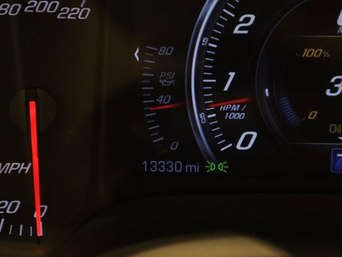 Used 2019 Chevrolet Corvette Z06 RWD image 36